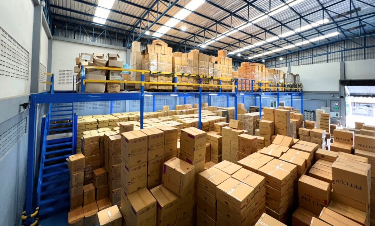 รับผลิตและจำหน่ายชั้นวางสินค้าอุตสาหกรรม รับผลิตและจำหน่ายชั้นวางสินค้าอุตสาหกรรม